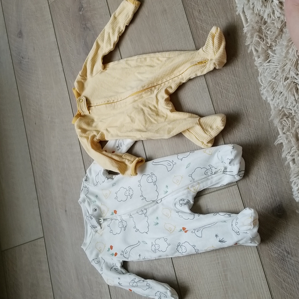 Carter's newborn pajama sleep n play Bundle